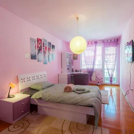 Centre With Free On-site Parking *